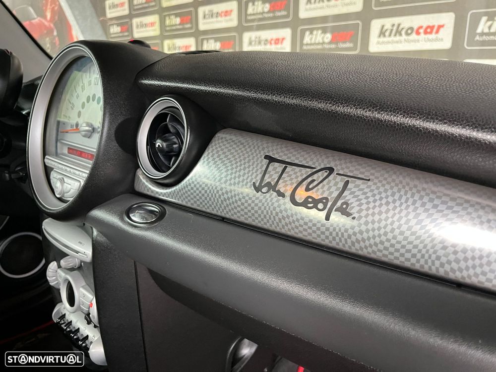 MINI 3 Portas Cooper S - 27