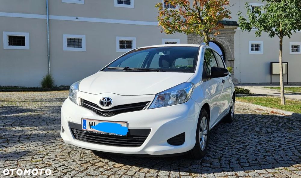 Toyota Yaris 1.0 VVT-i Luna