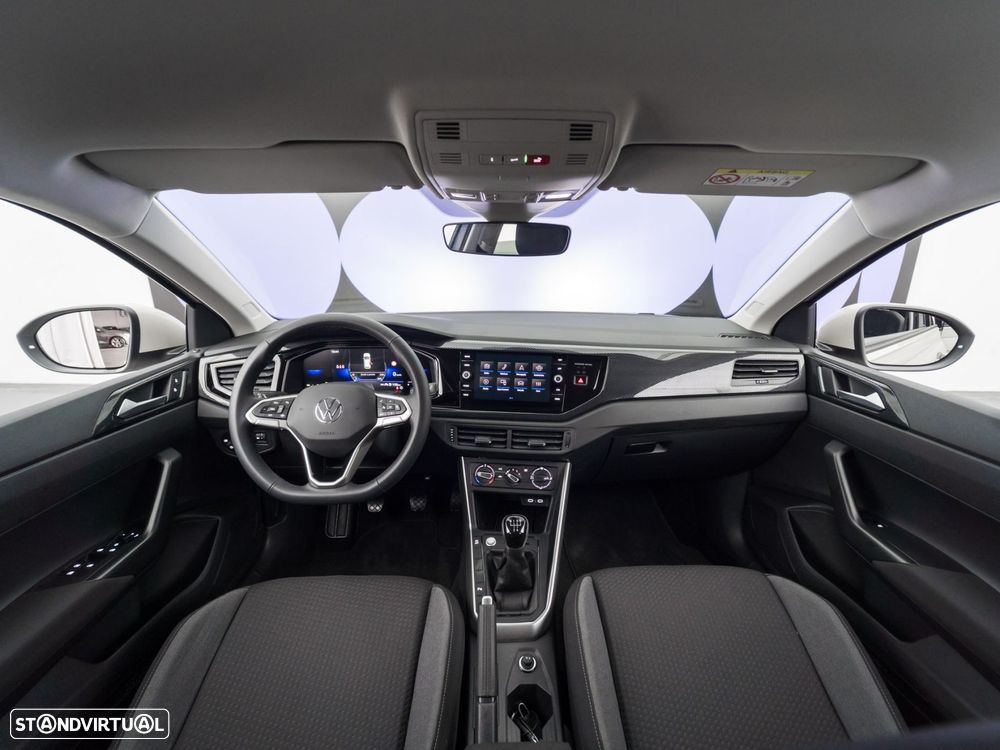 VW Taigo 1.0 TSI Urban - 14