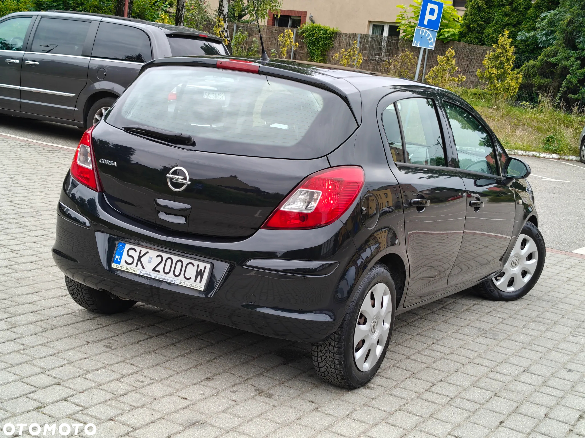 Opel Corsa 1.4 16V Cosmo - 4