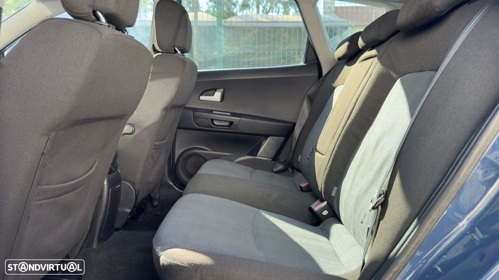 Kia Ceed SW 1.6 CRDi EX ISG - 15