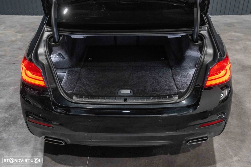 BMW 530 e iPerformance Pack M - 58