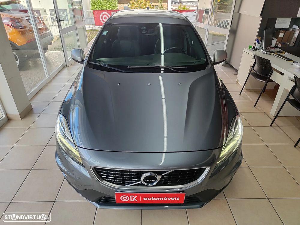 Volvo V40 2.0 D3 R-Design - 7