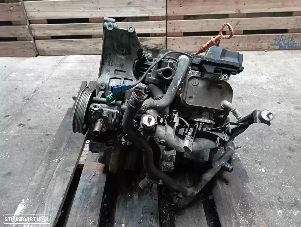 MOTOR COMPLETO AUDI A4 AVANT 2002 -AWA - 3