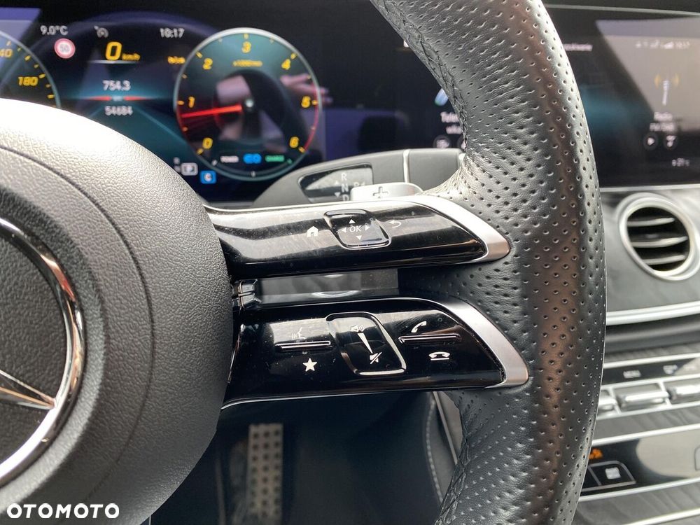 Mercedes-Benz Klasa E - 22