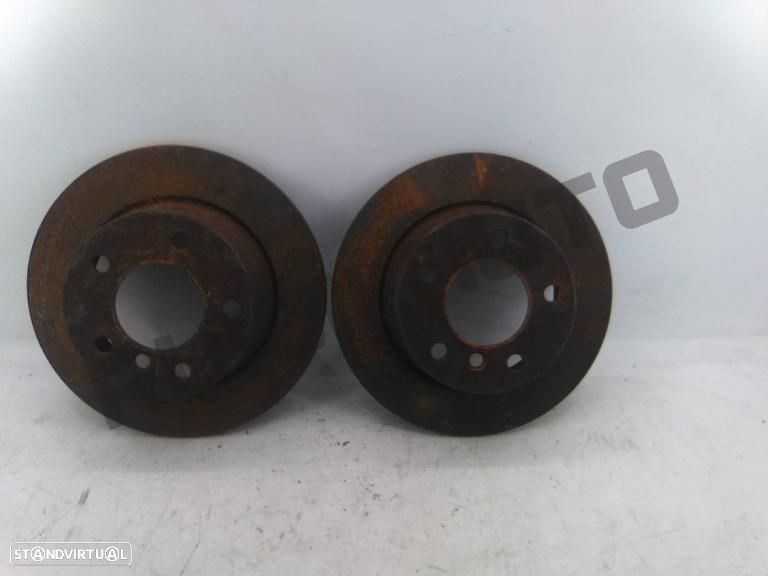 Conjunto Discos Travão Trás  Bmw 1 (e87) [2004_2011] 118d - 2