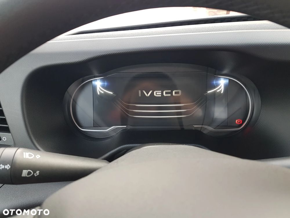 Iveco DAILY; 50C/18-POWER,12-PALET,PRZEBIEG; 17 TYŚ KM! - 30