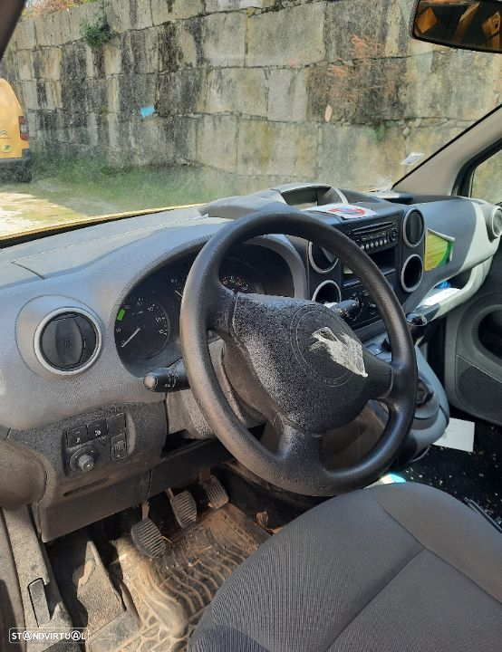 Citroen Berlingo 1.6 Hdi 2014 para Peças - 6