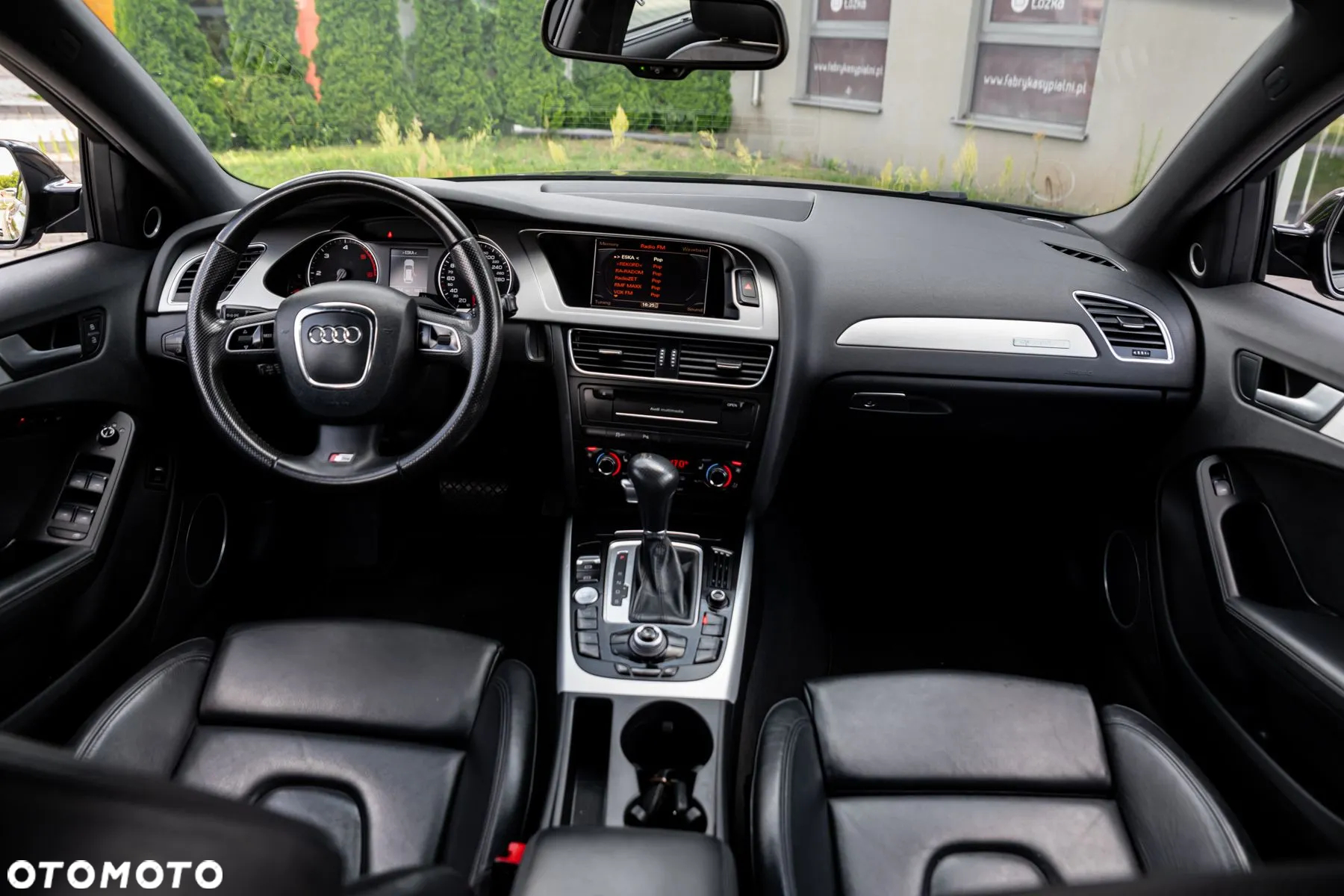 Audi A4 Avant 3.0 TDI DPF clean diesel quattro tiptron S line Sportpaket - 8