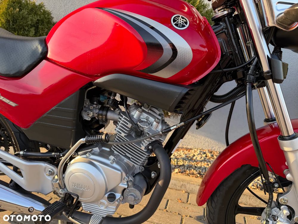Yamaha YBR - 13