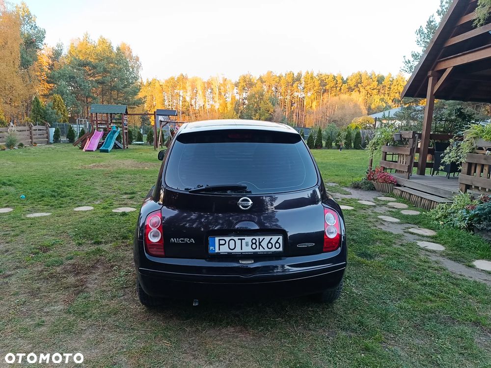 Nissan Micra 2010 photo 5
