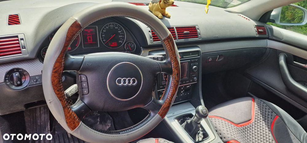 Audi A4 Limousine 1.8T - 7