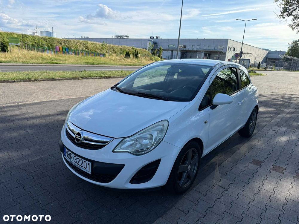 Opel Corsa - 1