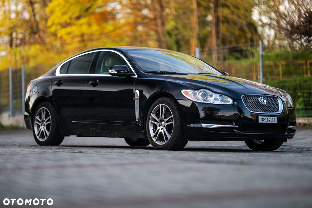 Jaguar XF 2.7 V6 D Premium Luxury - 2