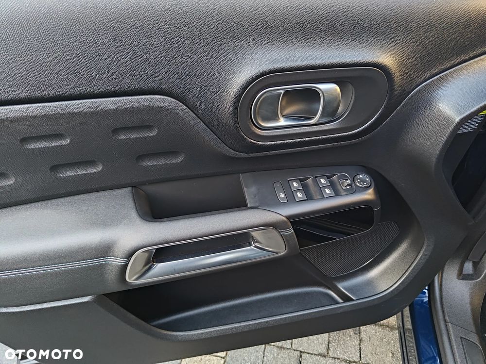 Citroën C5 Aircross 1.2 mHEV Plus eDCT6 - 19