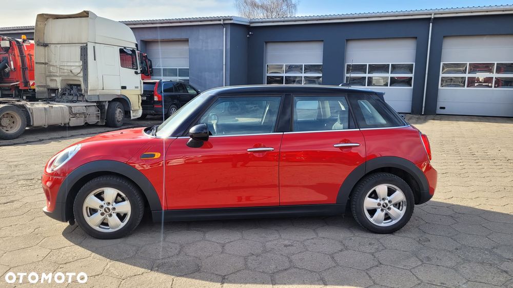 MINI Cooper Standard - 17