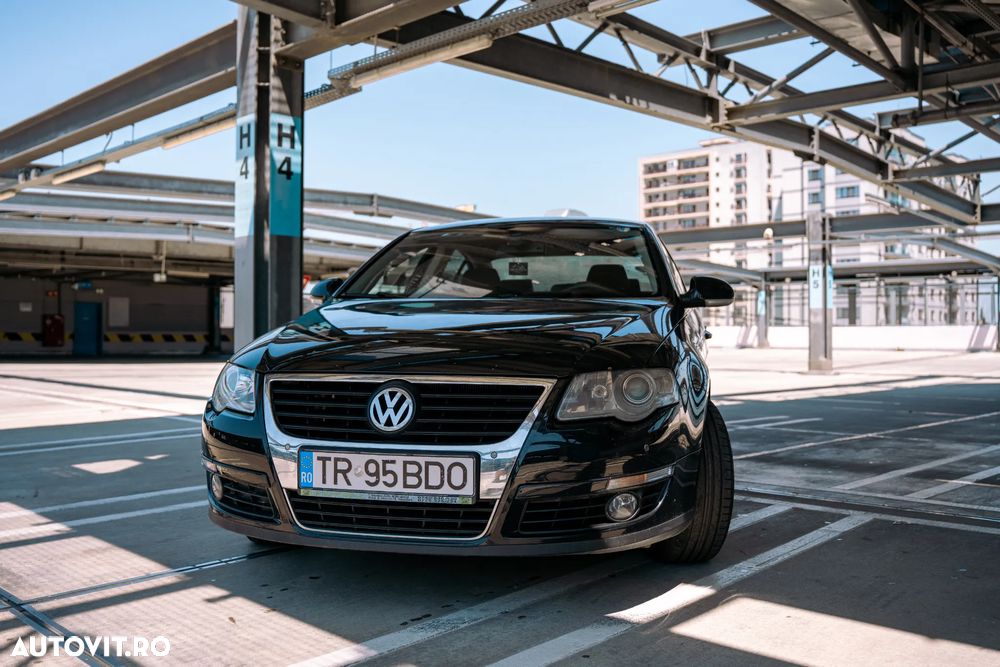 Volkswagen Passat 2.0 TDI Comfortline DPF DSG - 2