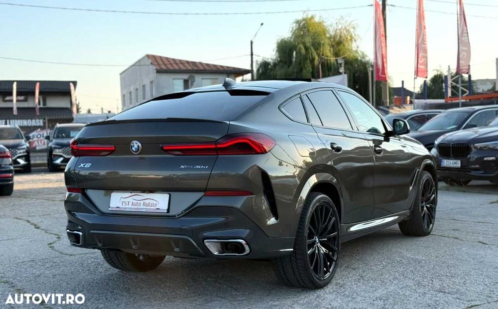 BMW X6 xDrive30d - 9