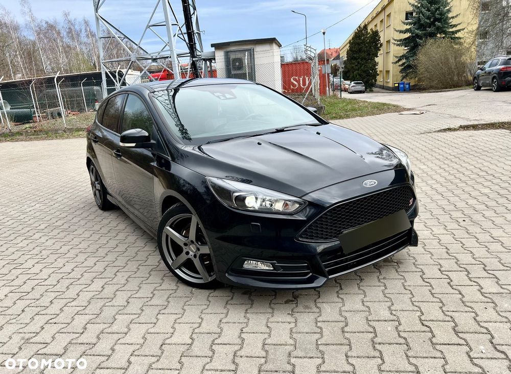 Ford Focus 2.0 TDCi ST-2 PowerShift - 11