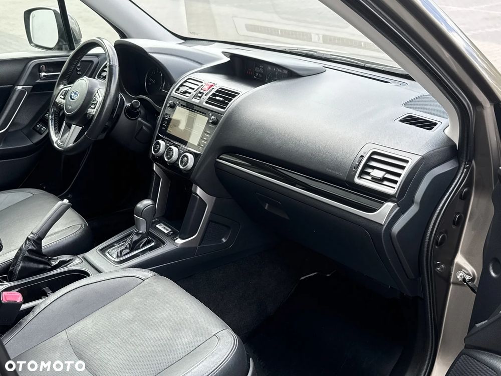 Subaru Forester 2.0 i Platinum (EyeSight) Lineartronic - 7