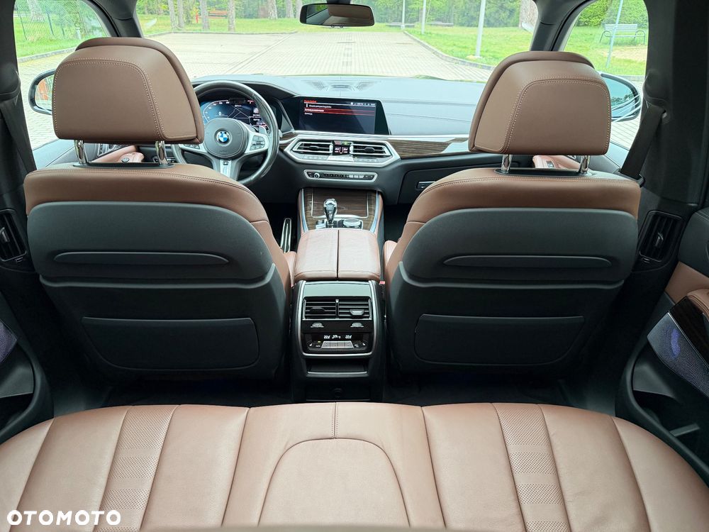 BMW X5 xDrive45e - 36