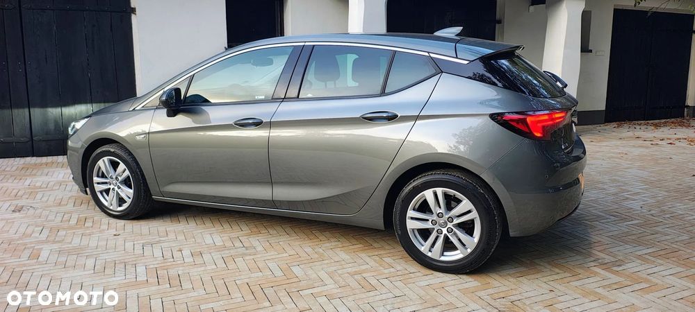 Opel Astra - 2