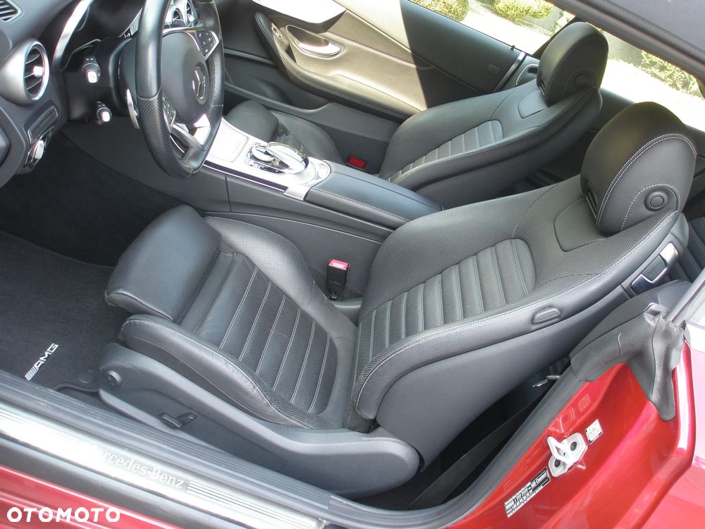 Mercedes-Benz Klasa C 200 Cabrio 4Matic 9G-TRONIC AMG Line - 23