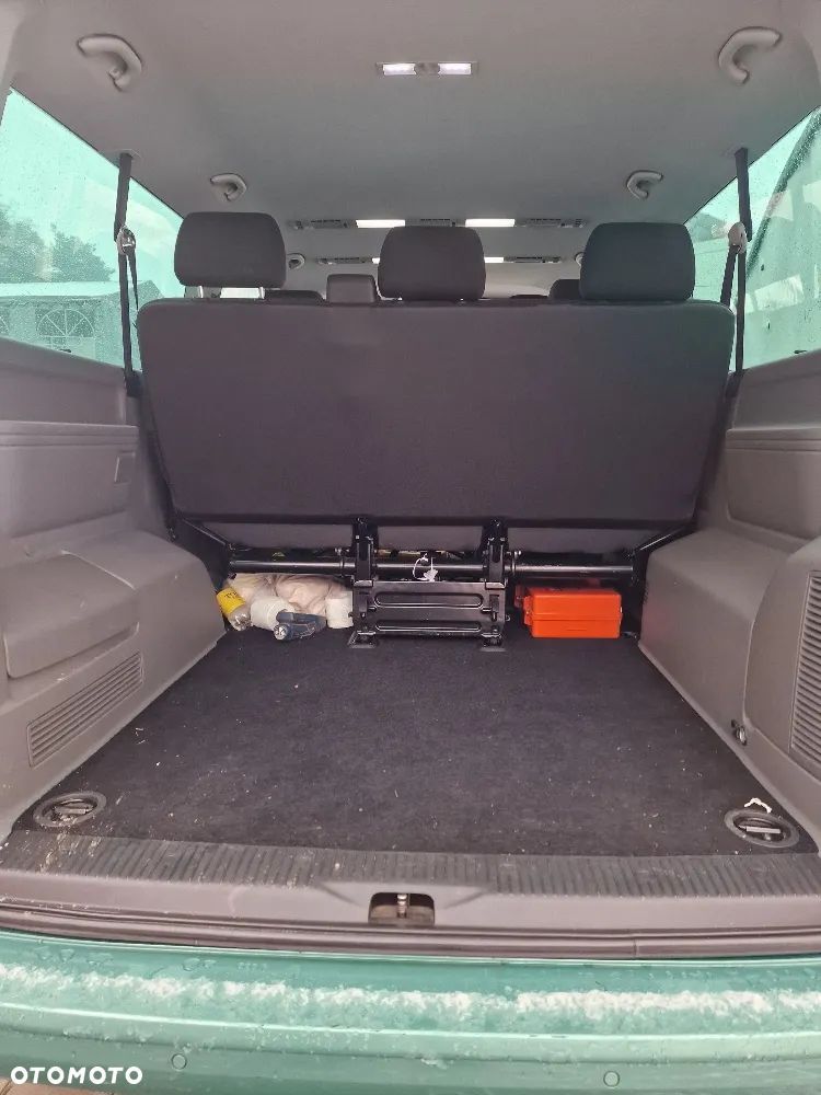 Volkswagen Caravelle 6.1 2.0 TDI L2 Comfortline DSG - 7