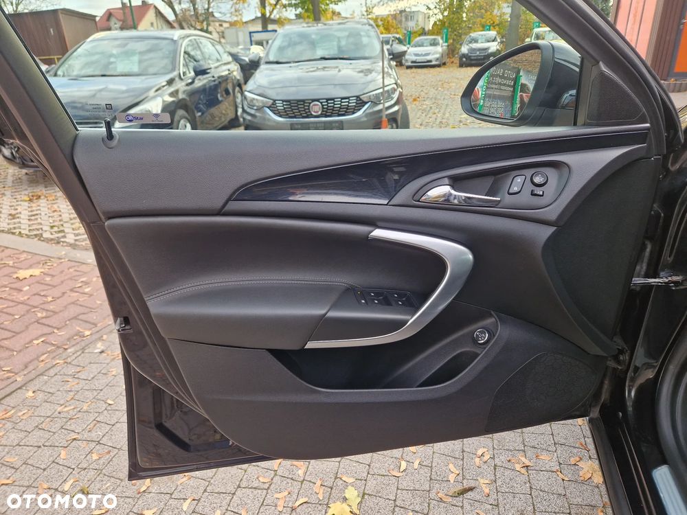 Opel Insignia 1.4 Turbo Sports Tourer ecoFLEXStart/Stop Innovation - 24
