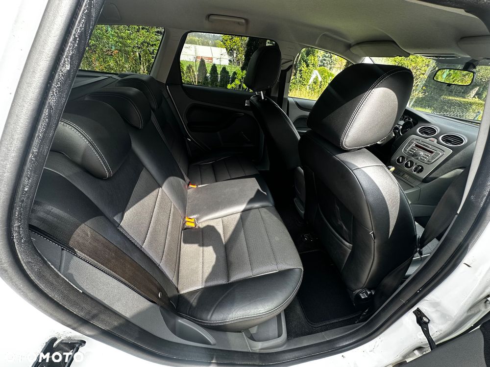 Ford Focus 1.8 FF Trend - 9