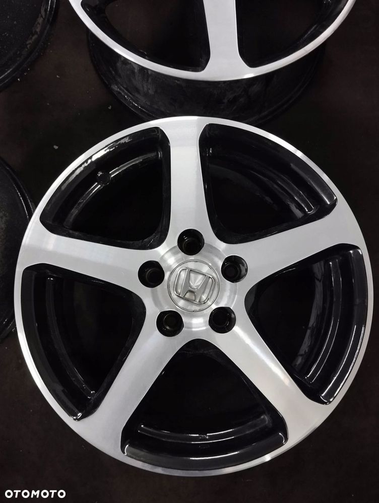 FELGI ALU 5X114,3 17 HONDA HRV CRV 7J ET55 - 2