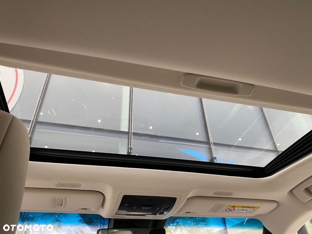 Lexus ES 300h Business Edition - 8
