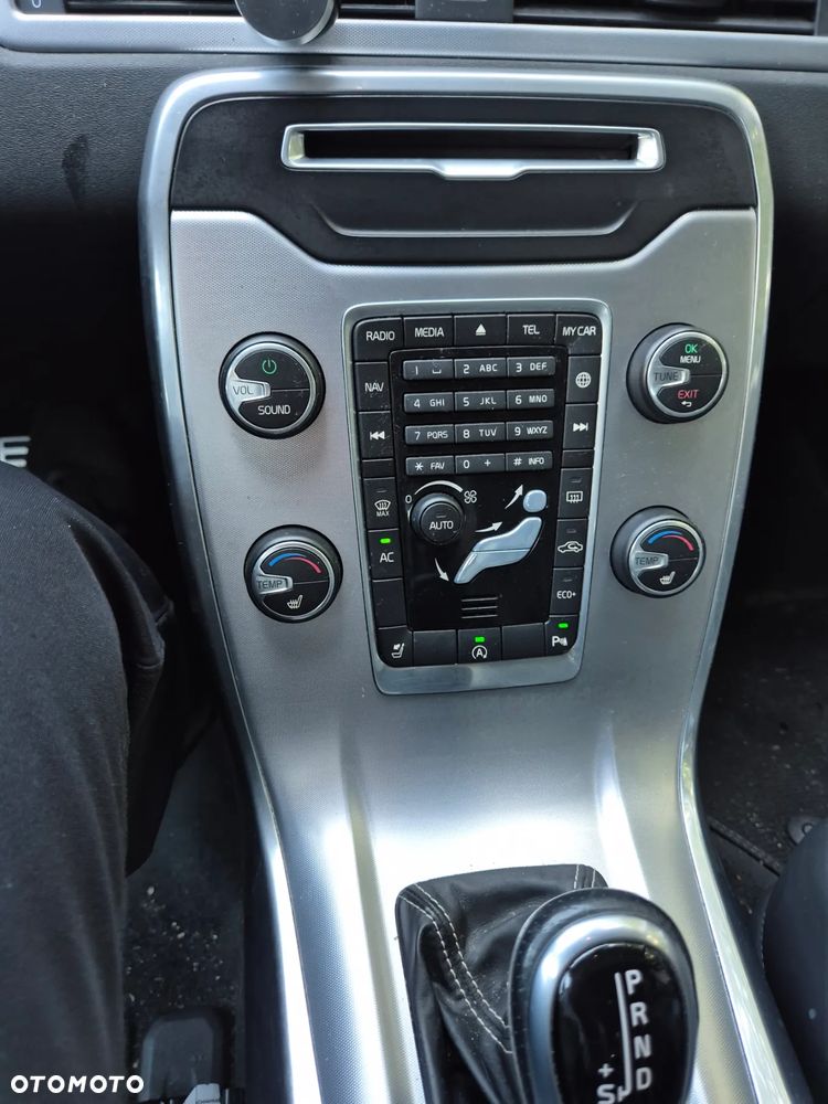 Volvo V70 D4 Drive-E Dynamic Momentum - 11