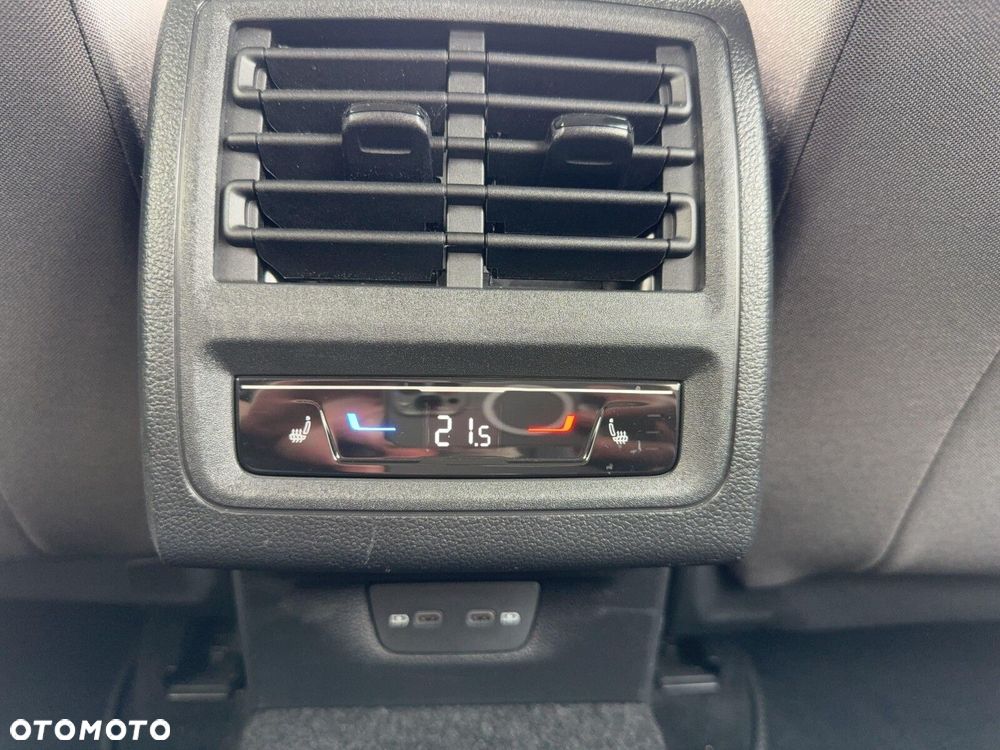 Volkswagen Golf 2.0 TDI GTD DSG - 26