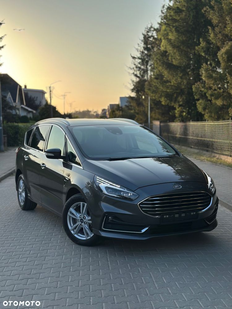 Ford S-Max 2.0 EcoBlue Titanium - 1