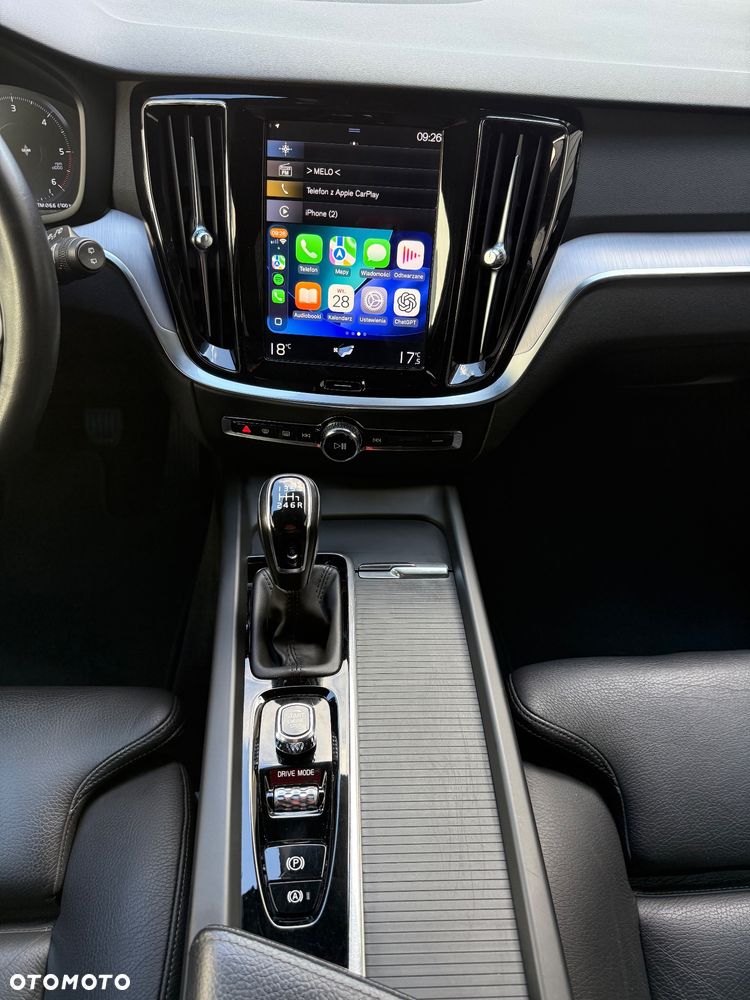 Volvo V60 D3 Momentum Core - 30