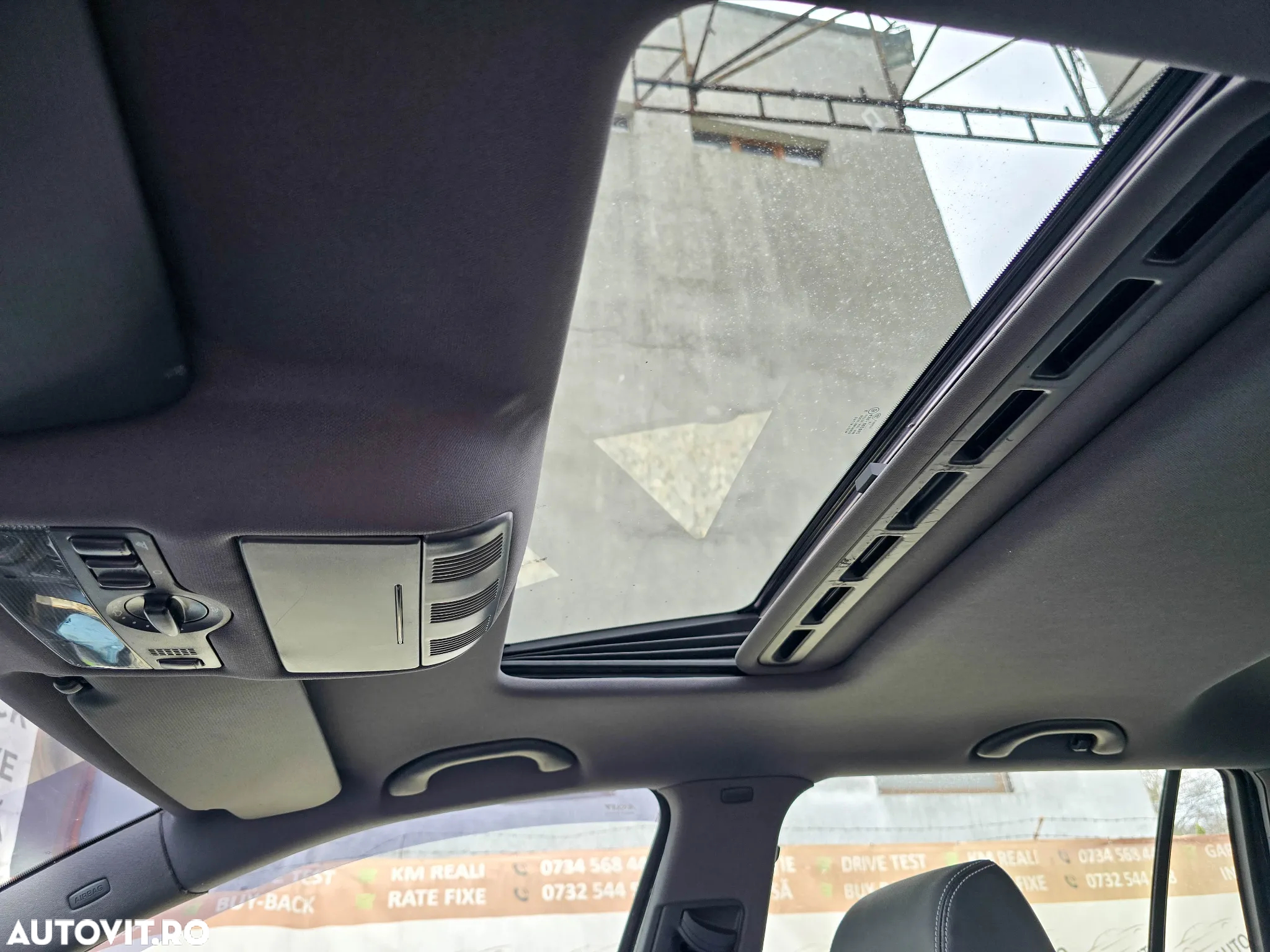 Skoda Octavia Combi 2.0 TFSI RS - 9