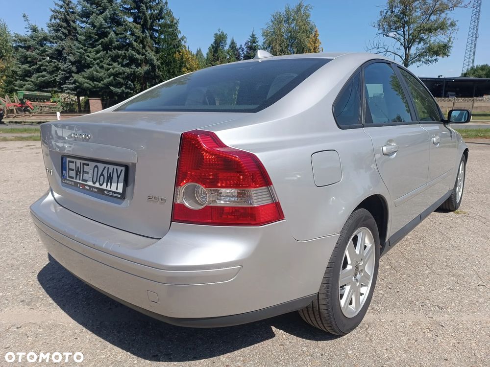 Volvo S40 2.0D - 9