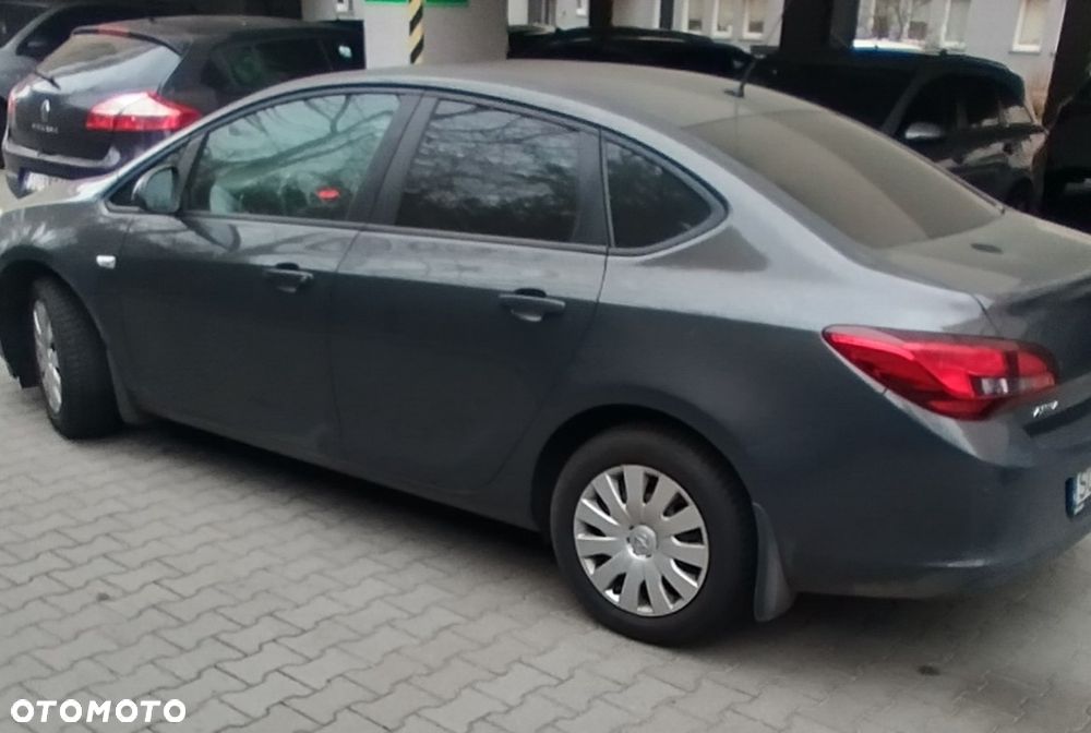 Opel Astra 1.6 Active - 7