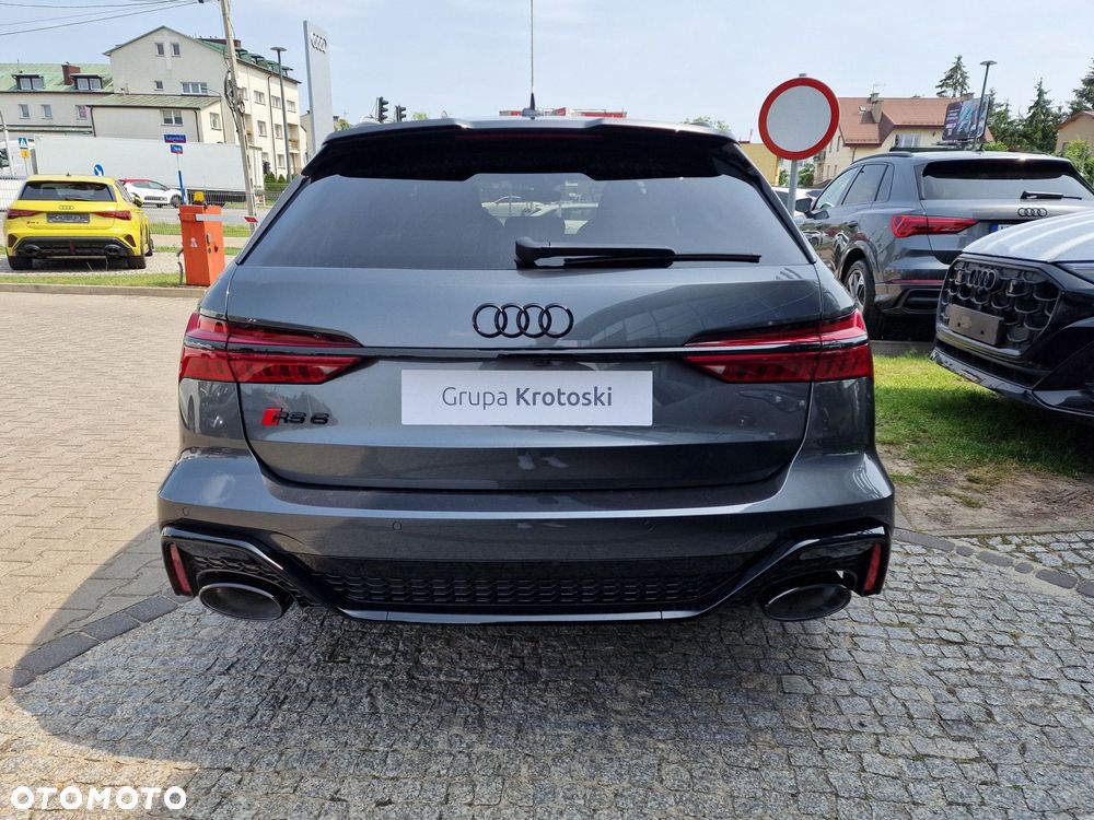 Audi RS6 Avant - 4