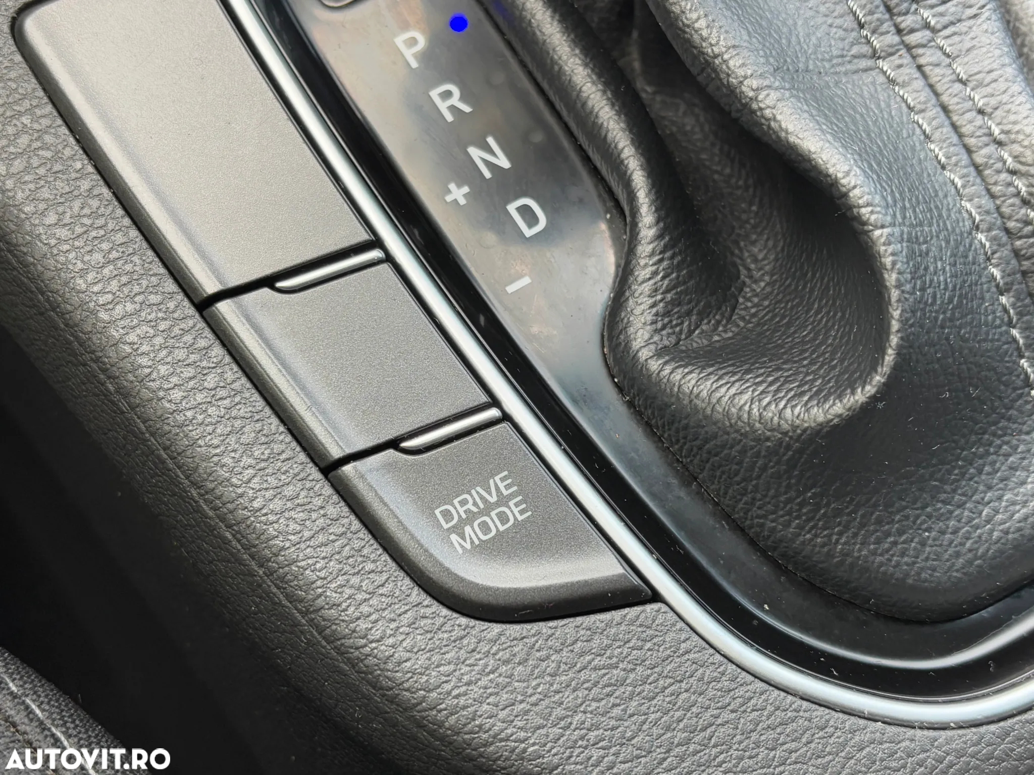 Hyundai i30 Kombi 1.6 CRDI DCT Select - 38
