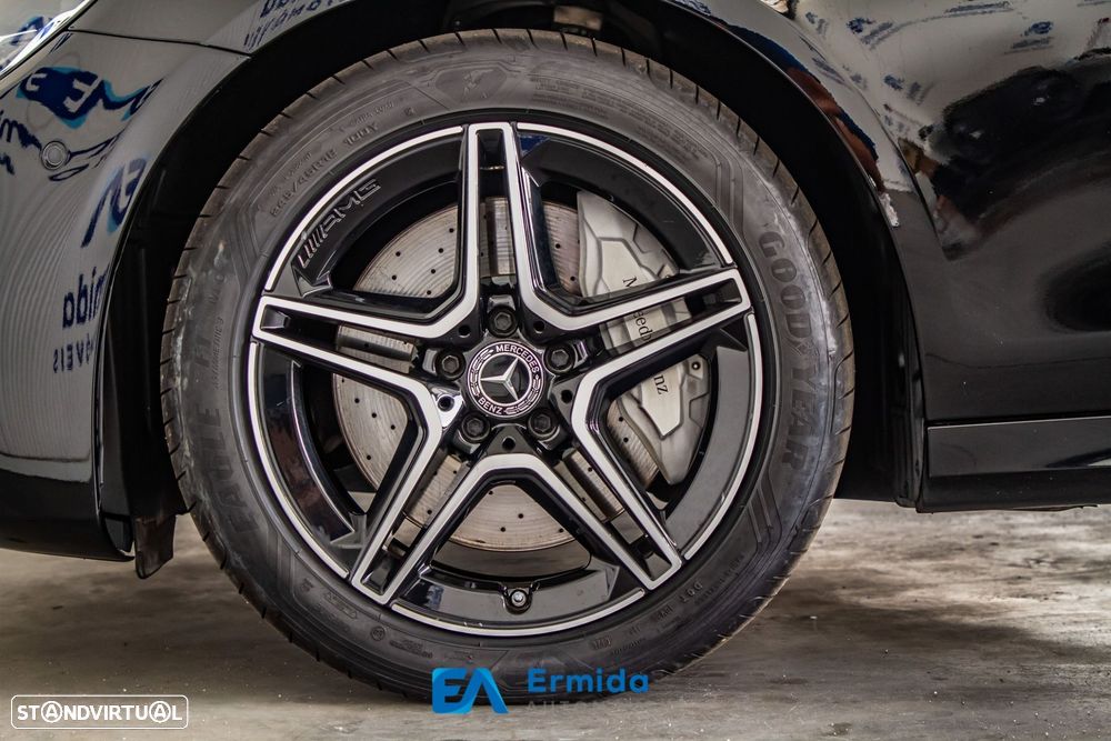 Mercedes-Benz E 300 de AMG Line - 20
