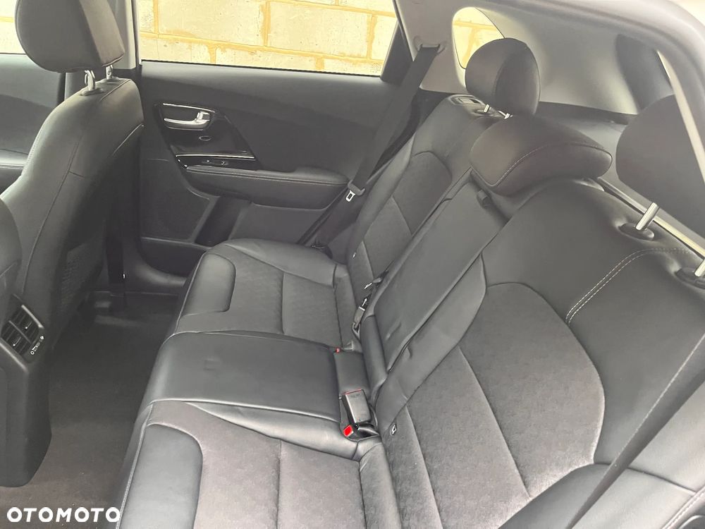 Kia Niro - 21