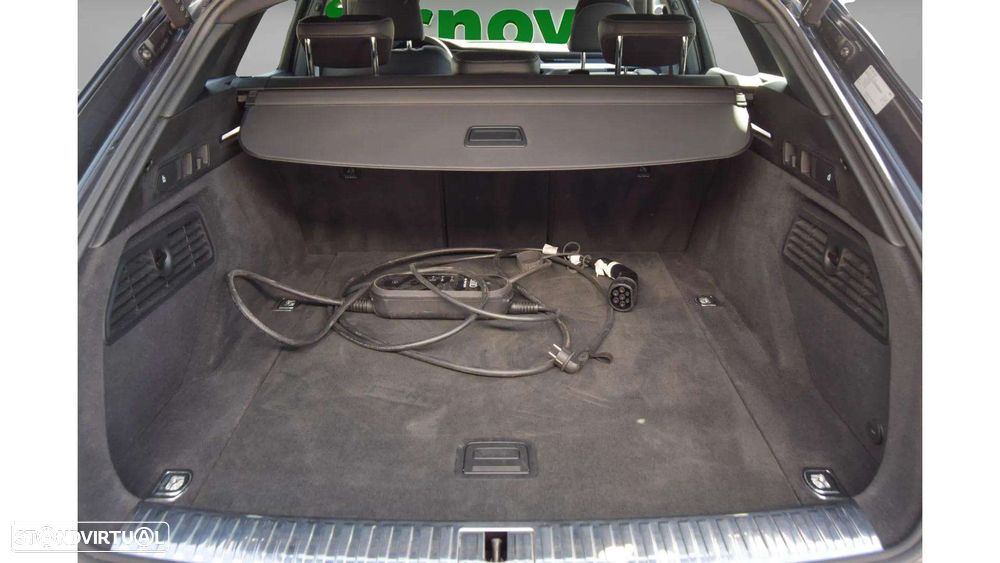 Audi e-tron 55 quattro S line - 43