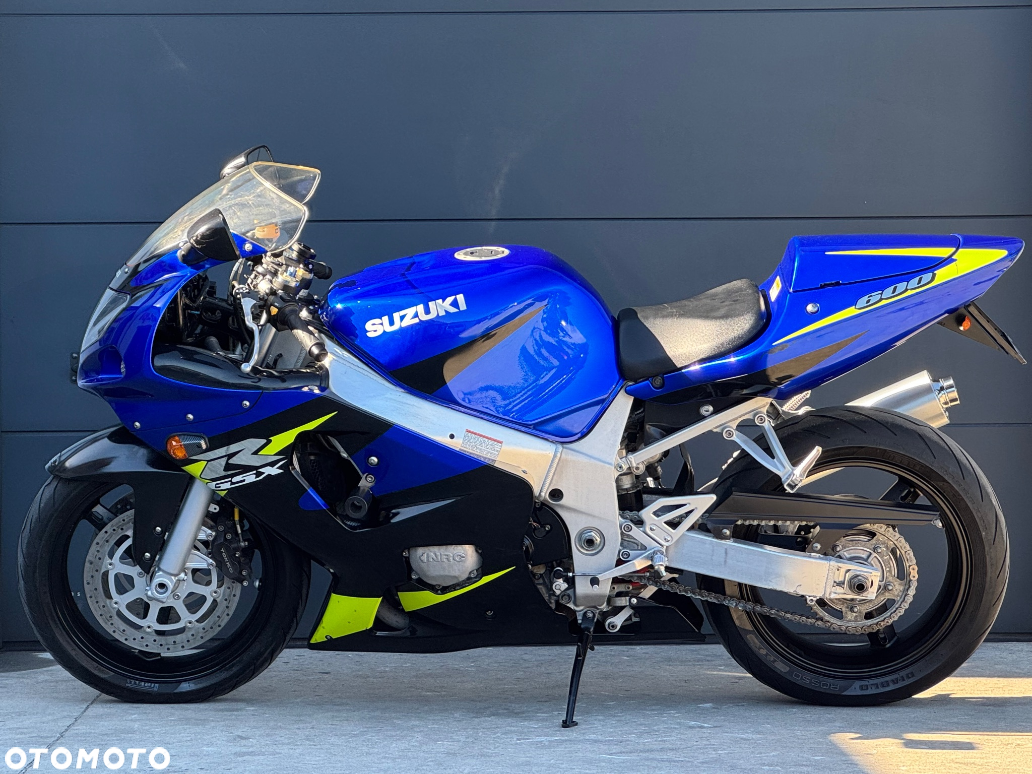 Suzuki GSX-R - 35