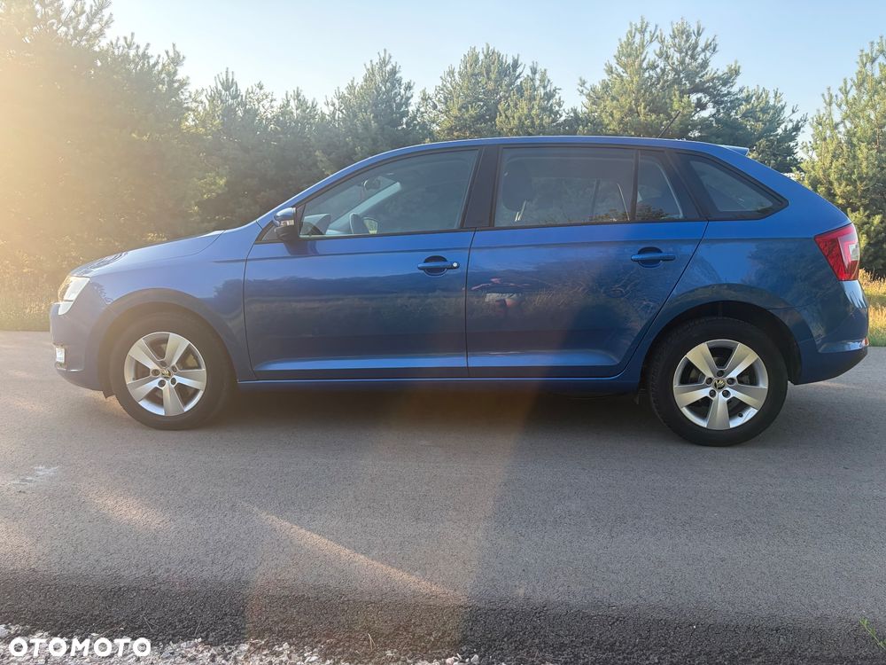 Skoda RAPID 1.2 TSI Active - 8