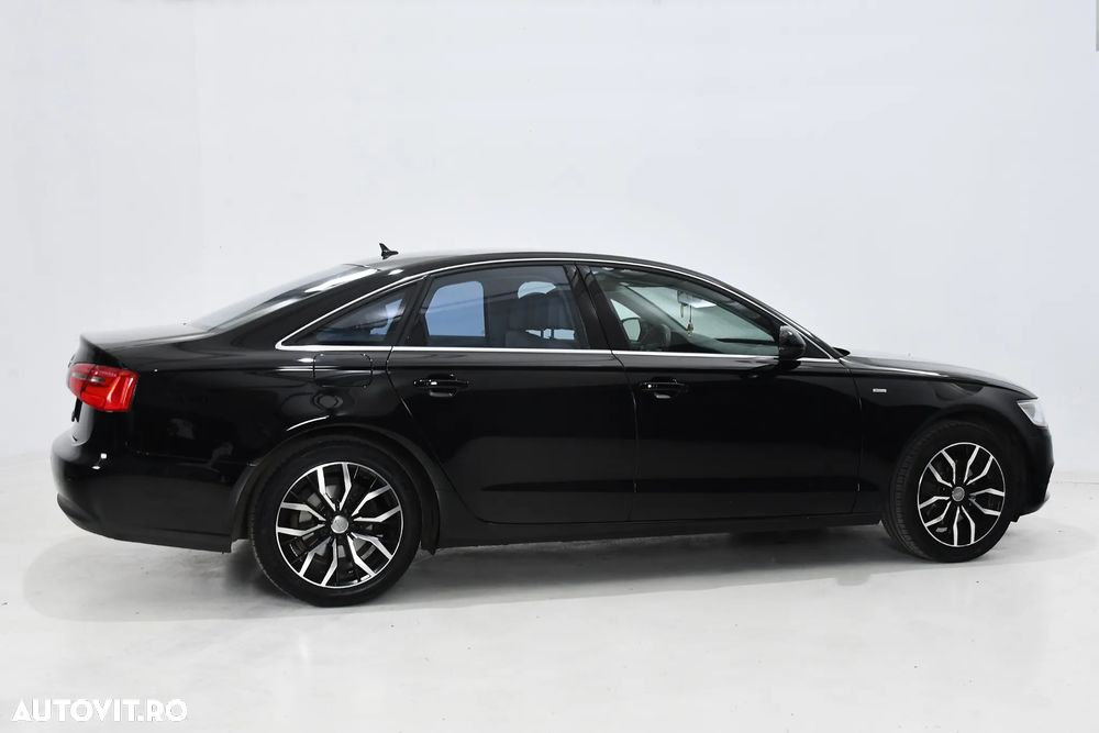 Audi A6 Limuzina - 2