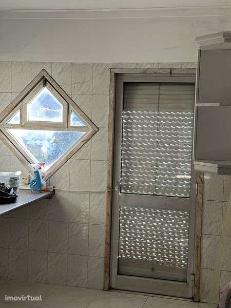 Arrenda T3 Quinta do Pinheiro - Grande imagem: 2/8