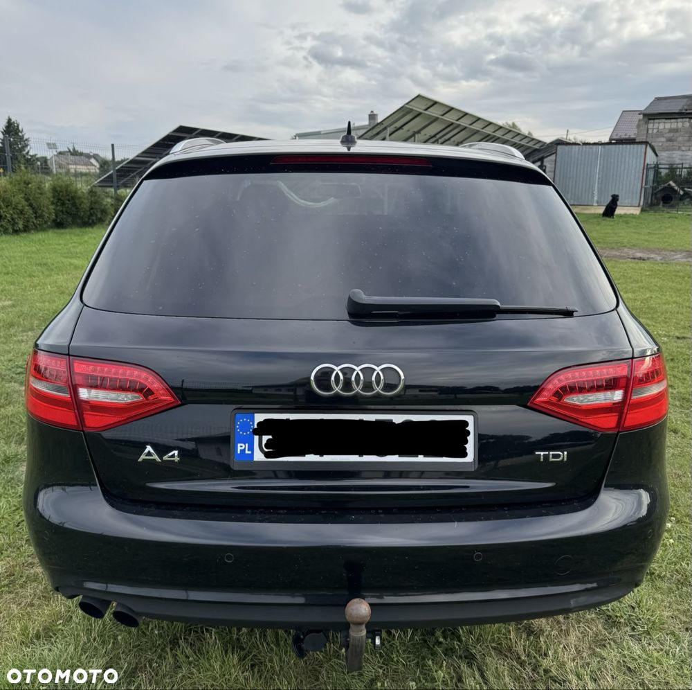 Audi A4 Avant - 4