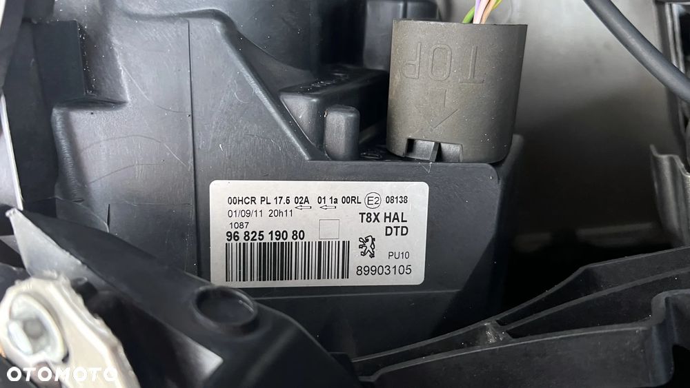 Peugeot 3008 HDi FAP 165 Automatik Platinum - 39